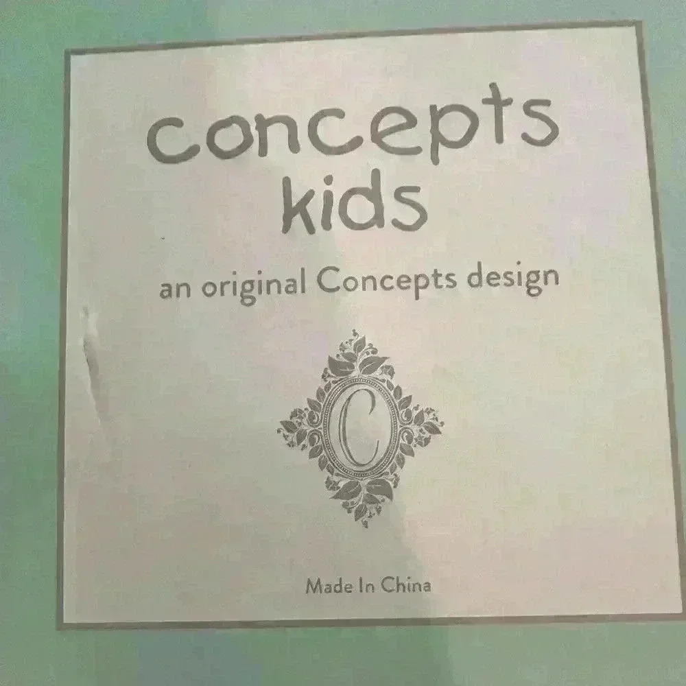 Baby’s First Year Milestone Photo Frame - Concepts Kids - Picture 2 of 5